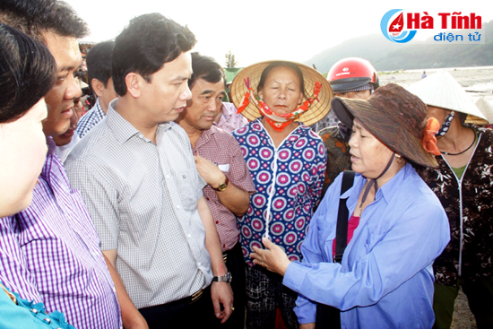 Hãy tỉnh táo trước âm mưu lợi dụng cá chết để phá hoại!