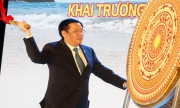 Hà Tĩnh tưng bừng khai trương mùa du lịch biển năm 2018