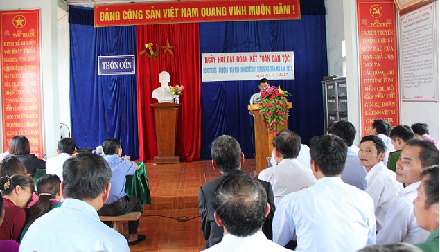 Lãnh đạo Keo Nha Cai Fb88
 tham dự ngày hội đại đoàn kết tại xã Sơn An