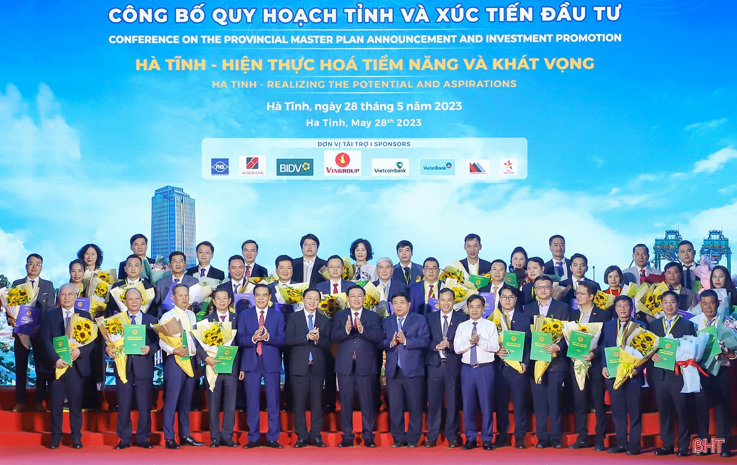 Quyết liệt tạo bứt phá, xác lập vị thế trên bản đồ phát triển của khu vực và cả nước